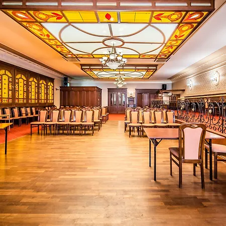 Great Polonia Swidnica Center Boleścin