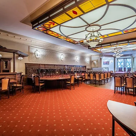 Hotel Great Polonia Swidnica Center